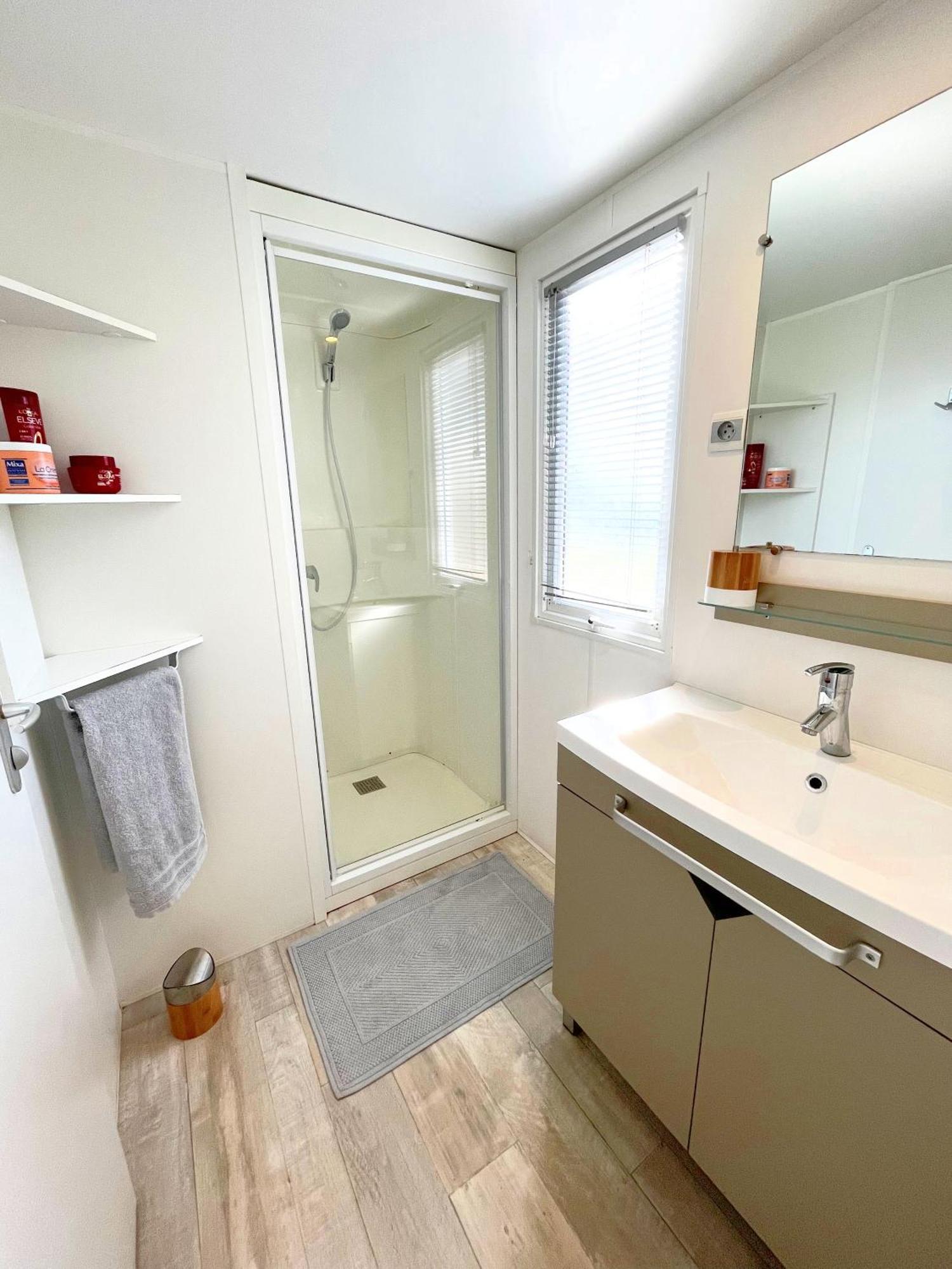 Mobil-Home Dans Camping 4* 생로랭 뒤 베르동 외부 사진